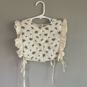 Louisiella cropped vest